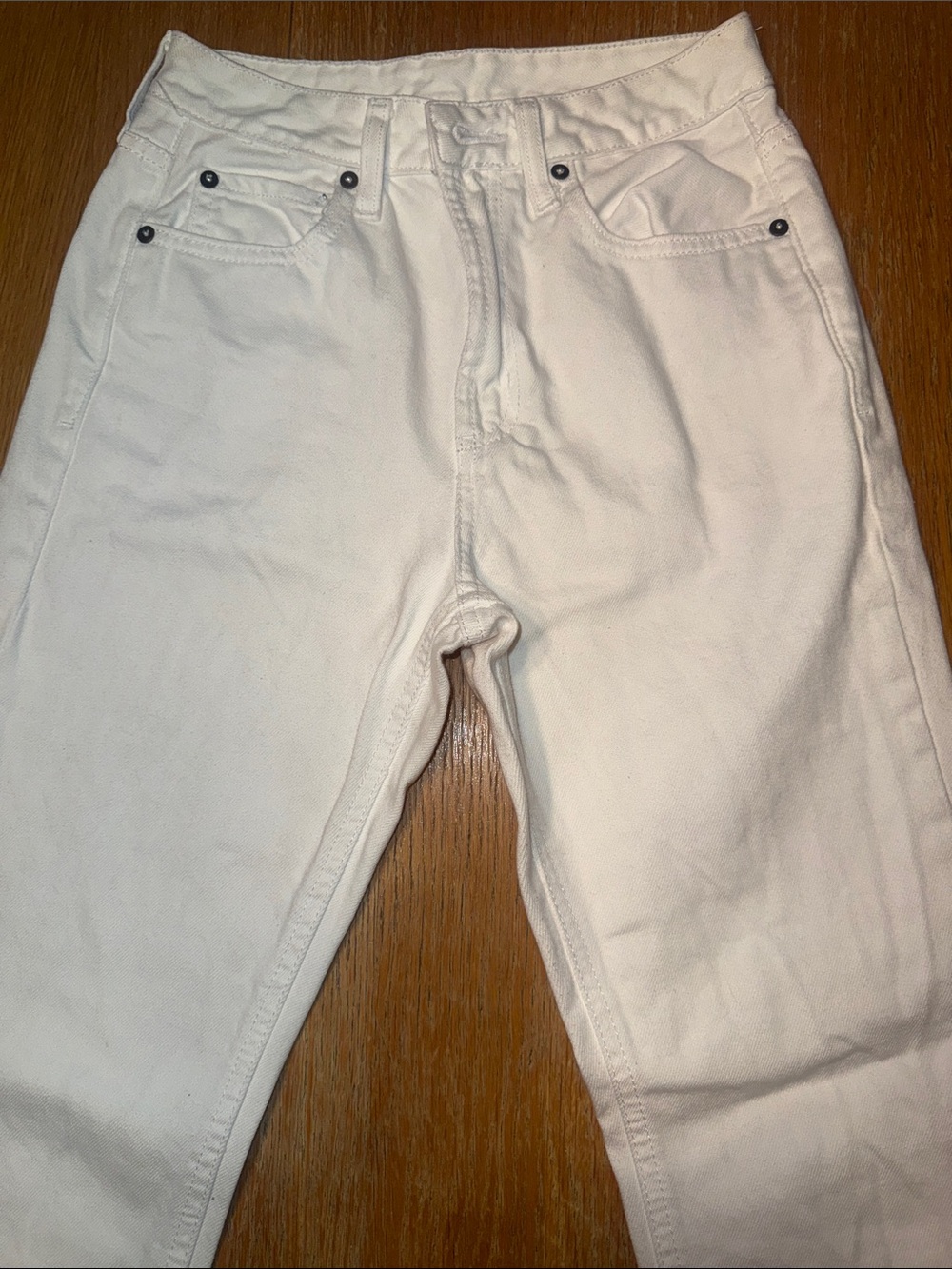 Gianni Bini White Cropped High-Rise Jeans